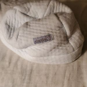 Absorba hat